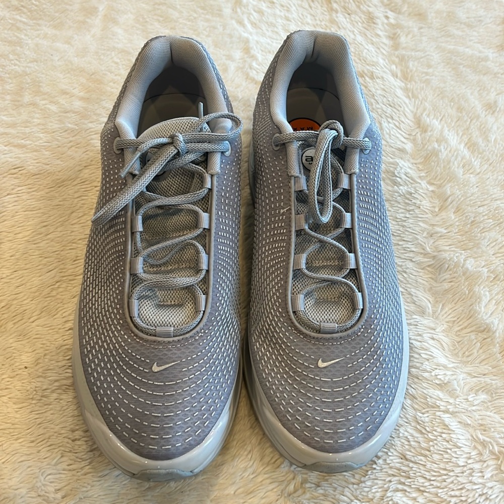 Nike Light Gray Mesh Sneakers